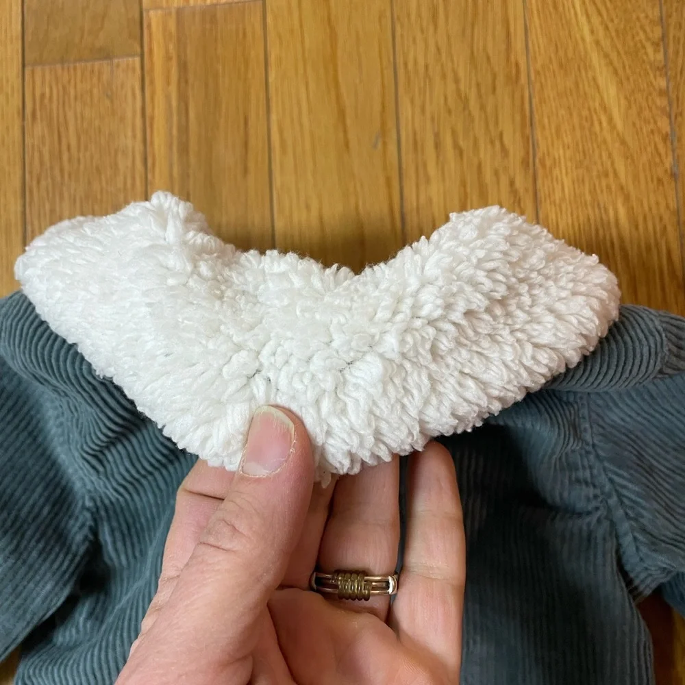 OshKosh B’Gosh baby Corduroy‎ Jacket with White Sherpa Collar 6 month
